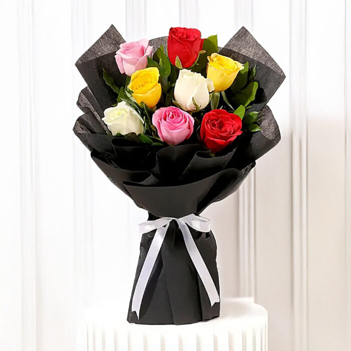 Elegant 8 Mixed Roses Bouquet